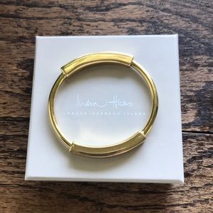 India Hicks “Click It Bracelet”